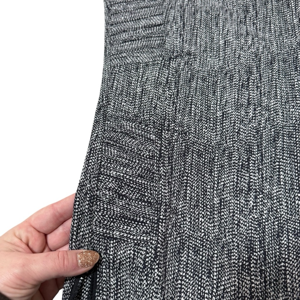 Athleta Delancey Textured Moto Tight Athletic Leggings Zipper Detail Size 2X - Picture 10 of 14